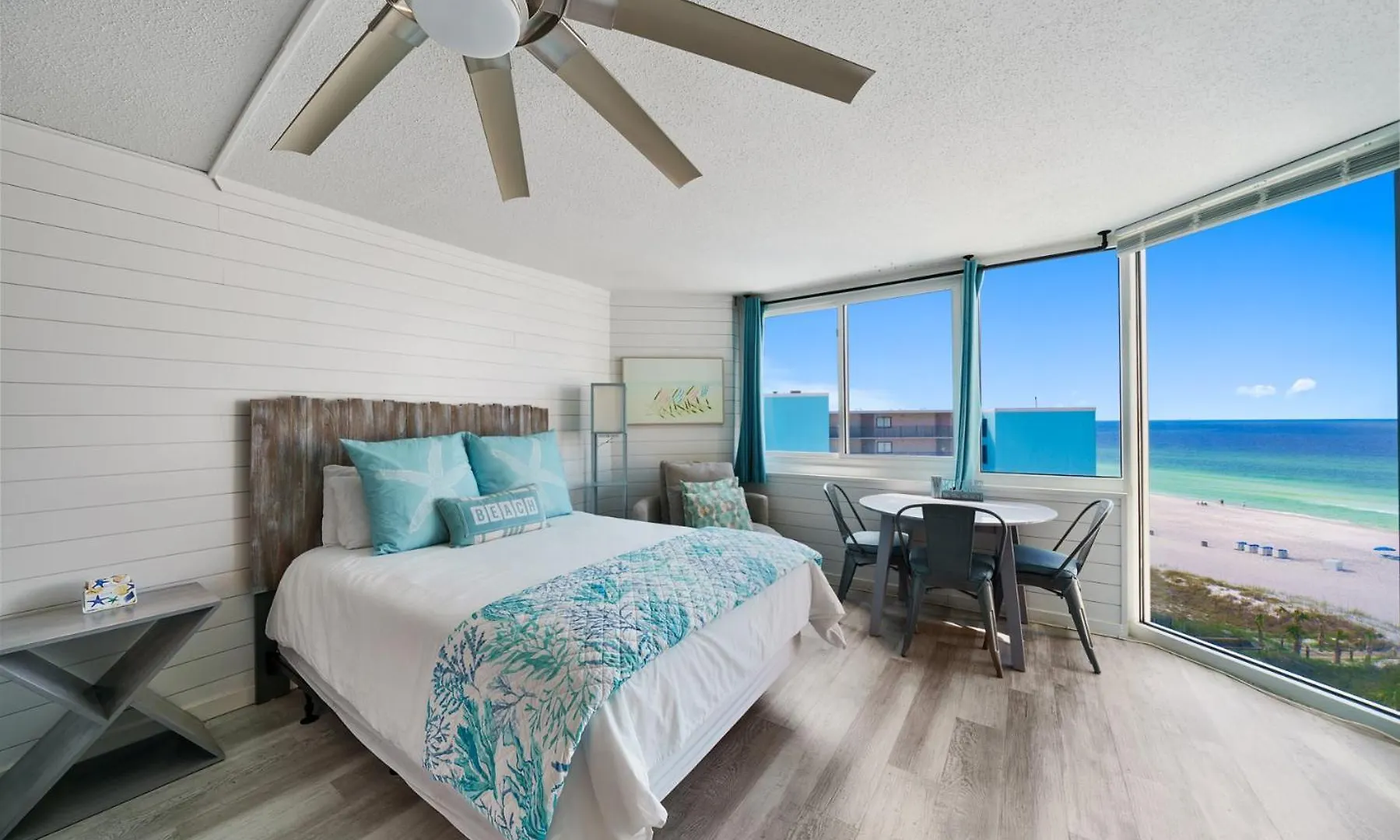 Semesterbostad Sea The Gulf - Top Of The Gulf 809 - Beach Front Resort - Ocean View Free Beach Chair Service Panama City Beach
